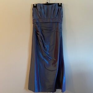 Elegant Strapless Dress in Lustrous Purple